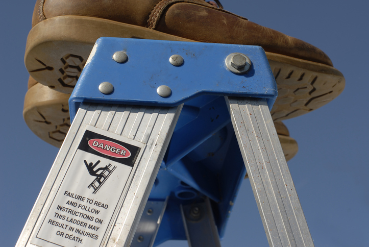 Standalone Courses 6 Maintenance ladder safety