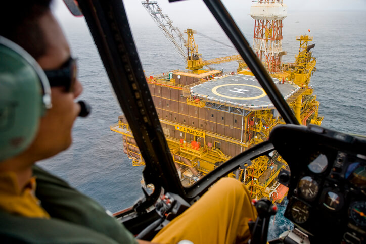 How To Stay Safe While Taking On The Challenge Of Flying A Helicopter To An Oil Rig 9 Crm-adm